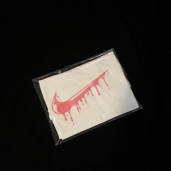 Nike Swoosh Drip T-SHIRT Drip PINK NWT M L XL - Picture 5 of 6